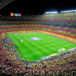 爱游戏在线登录入口-“瞬间超越：超车瞬间点燃全场热血”，瞬间超速是什么意思